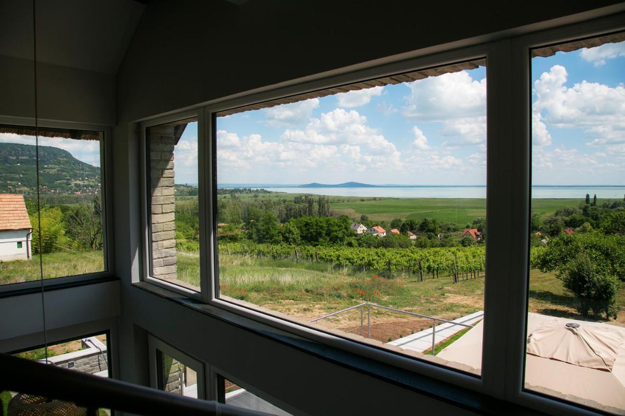 Villa Panorama&Vino Szigliget Exterior foto